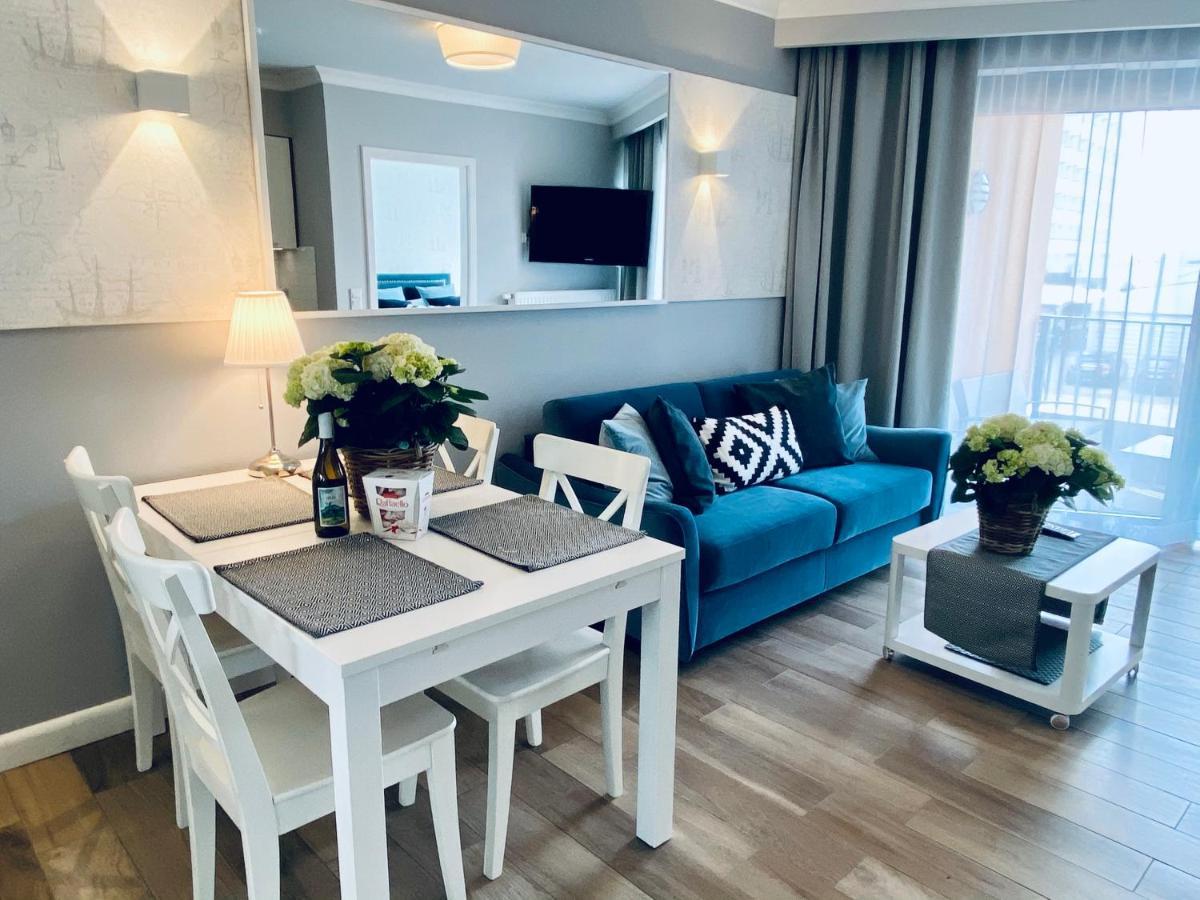 Seahome Horyzont Z Parkingiem Miedzyzdroje Bagian luar foto
