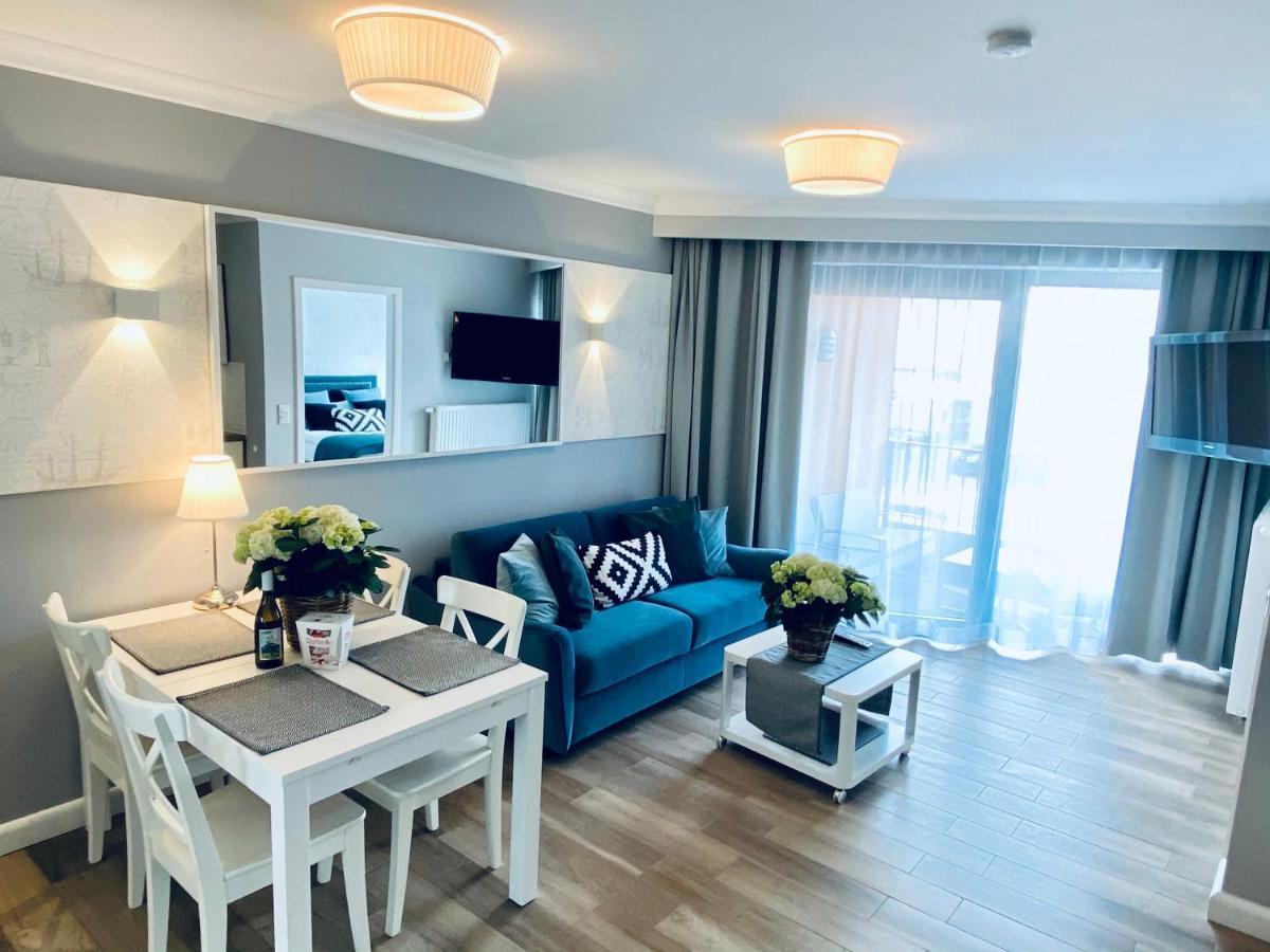 Seahome Horyzont Z Parkingiem Miedzyzdroje Bagian luar foto