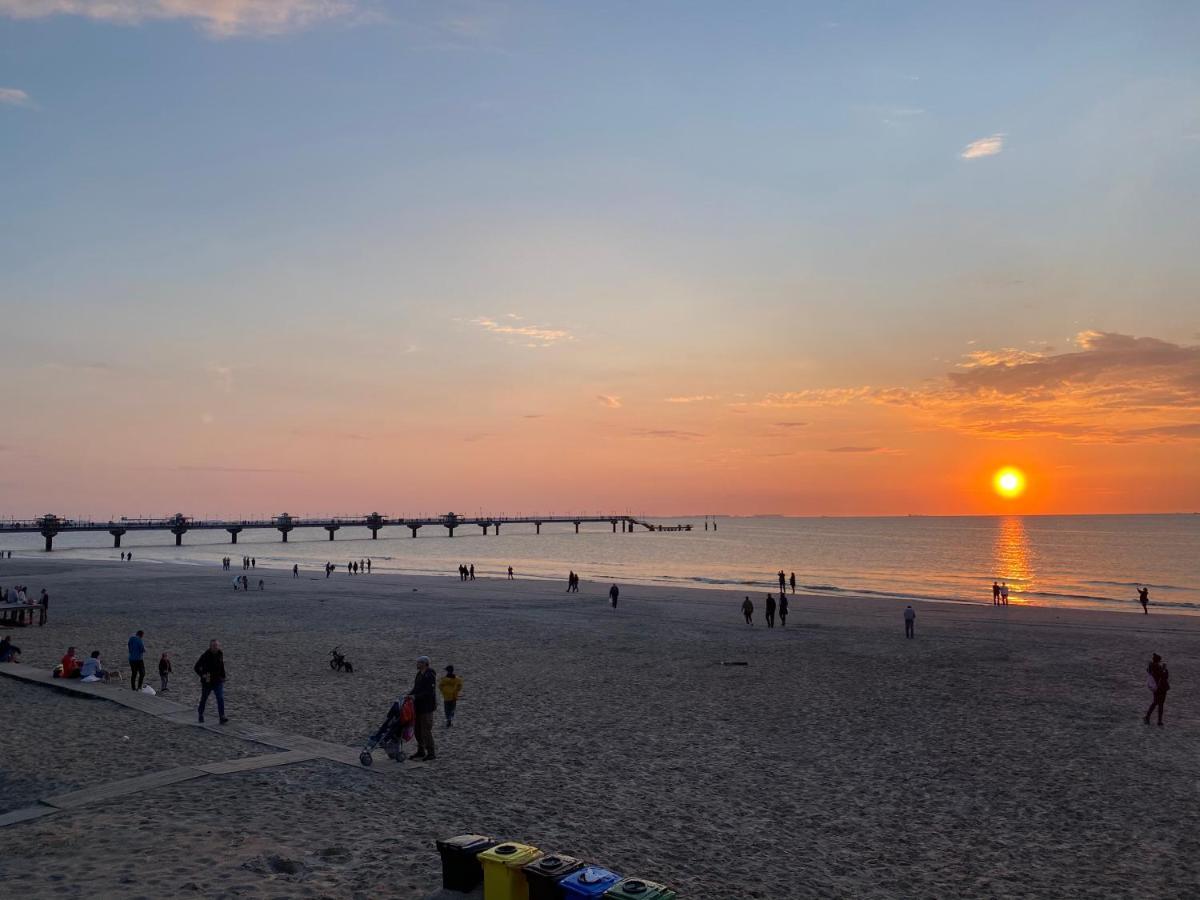 Seahome Horyzont Z Parkingiem Miedzyzdroje Bagian luar foto